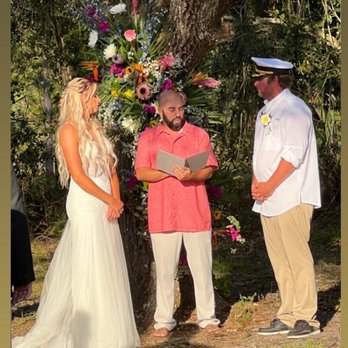 Bluegrass Chic - Flowers - Floral Designers Near Me - Orlando, Florida