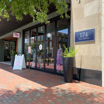 Pink On Main - Street view - Accessories Near Me - Spartanburg, South Carolina Pink On Main - Street view - Accessories Near Me - Spartanburg, South Carolina