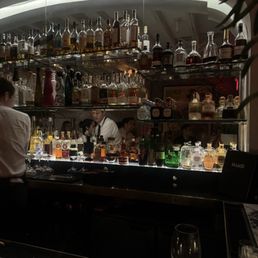 Bar Bar