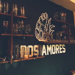 Dos Amores - The bar area
