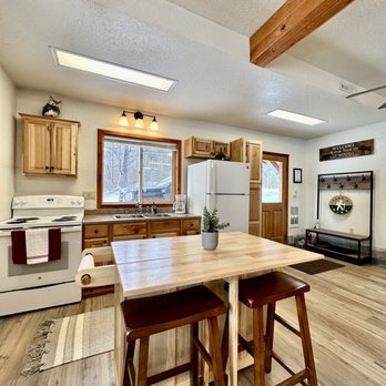 Ruby Creek Resort - Campgrounds Near Me - Cusick, Washington
