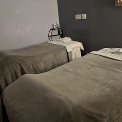 Couples massage room