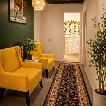Balancy Spa 9 - Comfortable and cozy waiting lounge designed for your relaxation before treatment. - Massage Near Me - Mahopac, New York Balancy Spa 9 - Comfortable and cozy waiting lounge designed for your relaxation before treatment. - Massage Near Me - Mahopac, New York