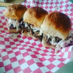 MangiaTv Tuscan Chuckwagon - Low and slow pork or pot roast sliders