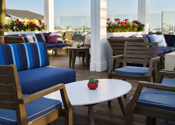 Topside Roof Deck by null