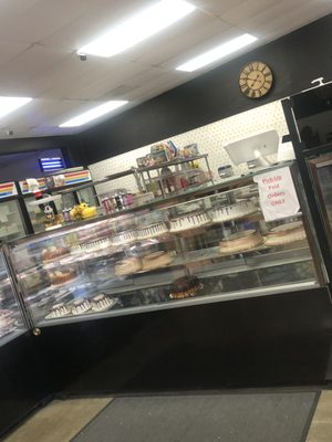 Lucero's Bakery by null