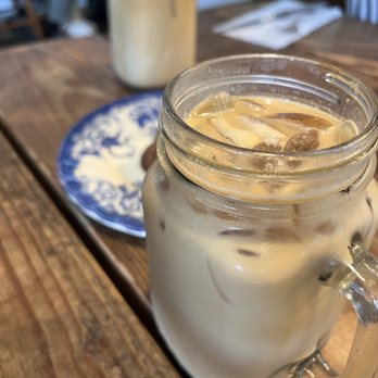 maman - Iced latte small - Breakfast & Brunch Near Me - Bethesda, Maryland