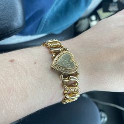 WINGS Resale Store - Vintage bracelet we purchased