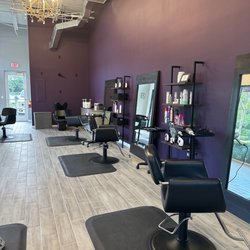 Flip Blow Dry Bar
