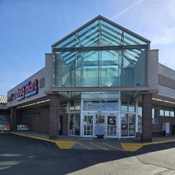 Discount Drug Mart - Welcome to your friendly neighborhood Discount Drug Mart!  We look forward to saving you the runaround!