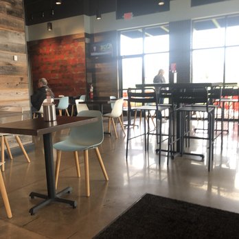 Donatos Pizza - Pizza Near Me - Murfreesboro, Tennessee