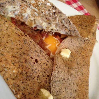 Crêperie Brocéliande - Crepe! With egg, bacon, and caramelized onions! - Creperies Near Me - Paris, 75 Crêperie Brocéliande - Crepe! With egg, bacon, and caramelized onions! - Creperies Near Me - Paris, 75