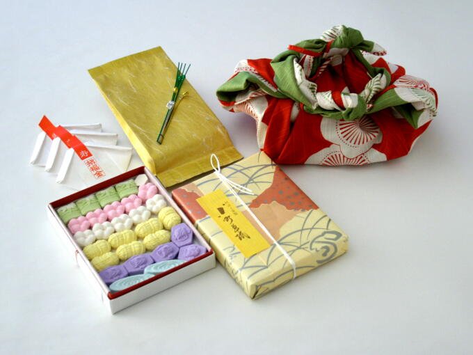 TOMO’S JAPANESE MART Updated October 2024 10 Photos 1321 Silas