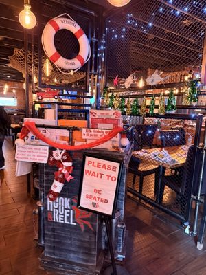 Hook & Reel Cajun Seafood & Bar by null