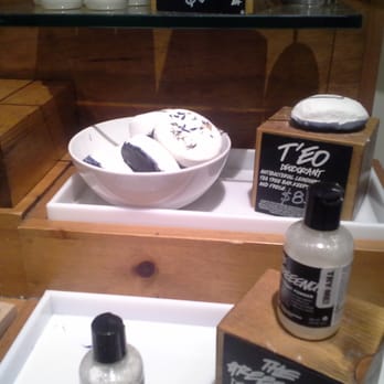 Lush - Cosmetics & Beauty Supply Near Me - Towson, Maryland
