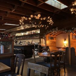 The Lark - Dining room