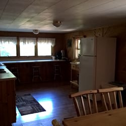 Timber Trail Lodge & Outfitters - Blue Spruce kitchen