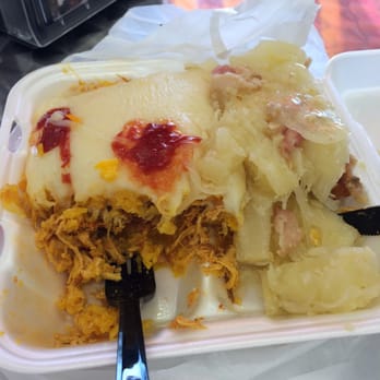 El Palacio De Los Jugos - Arroz imperial. It's almost got a little too much cheese. NOT!! Super yum. - Cuban Near Me - Hialeah, Florida El Palacio De Los Jugos - Arroz imperial. It's almost got a little too much cheese. NOT!! Super yum. - Cuban Near Me - Hialeah, Florida