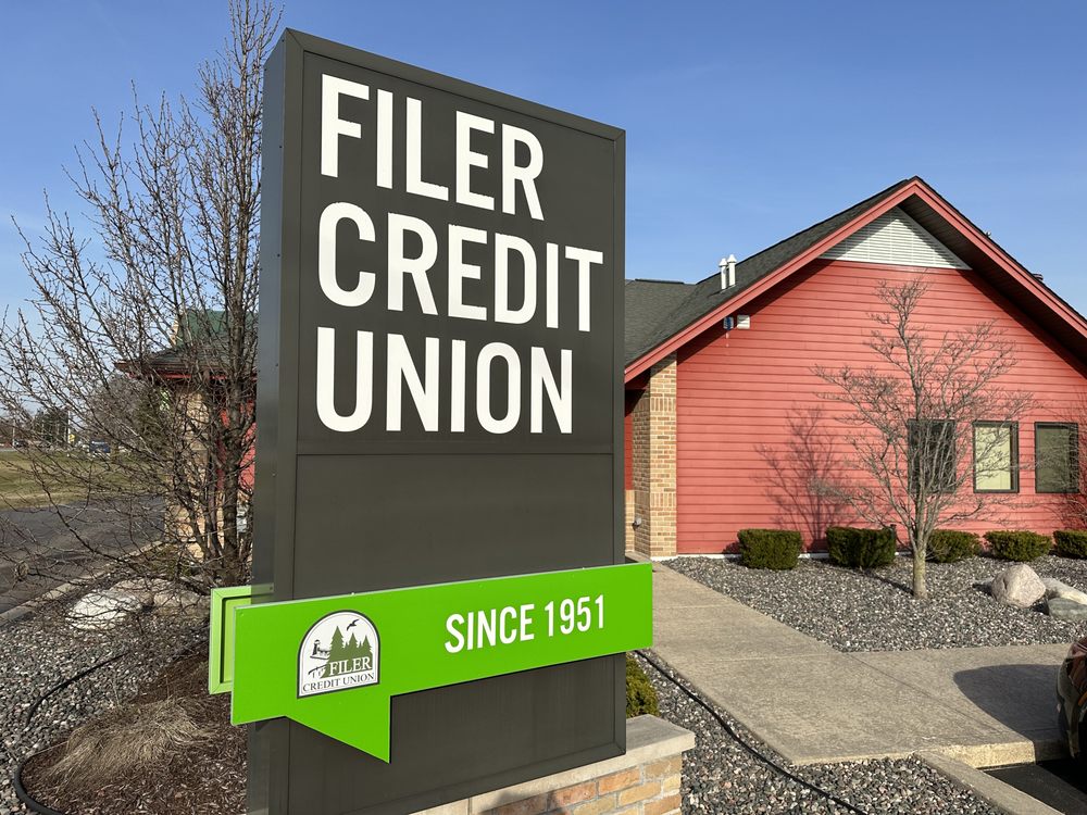 FILER CREDIT UNION PARKDALE 1778 Kemmer Rd, Manistee, Michigan