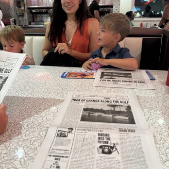 Sunliner Diner - Newspaper menus - Diners Near Me - Gulf Shores, Alabama Sunliner Diner - Newspaper menus - Diners Near Me - Gulf Shores, Alabama