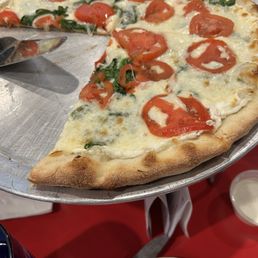 Salads-Pasta dishes -we tried the Manicotti and Fresh pizza - both delicious ---clean resaurant-friendly service Salads-Pasta dishes -we tried the Manicotti and Fresh pizza - both delicious ---clean resaurant-friendly service