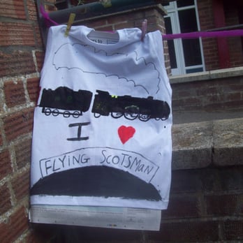 School's Out Henleaze - Watch out Gaultier... School's Out Holiday Play Scheme are the new hot fashion designers! - Cultural Center Near Me - Bristol, BST