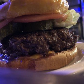 Krug's Tavern - Dive Bars Near Me - Newark, New Jersey