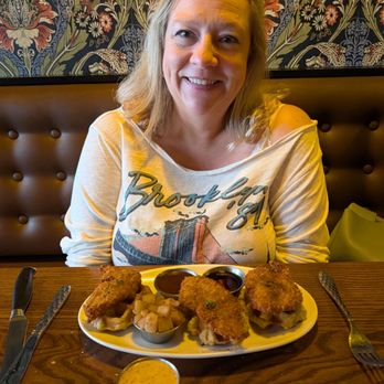 Bickerdyke Table & Tap - Chicken and waffles make Julie smile! - Salad Near Me - Mt Vernon, Ohio Bickerdyke Table & Tap - Chicken and waffles make Julie smile! - Salad Near Me - Mt Vernon, Ohio