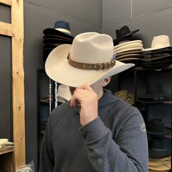 Leona’s Custom Hats