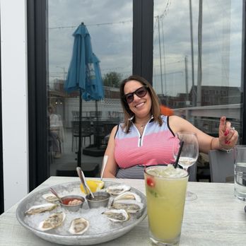 Decklyn’s - Seafood Near Me - Gloucester, Massachusetts