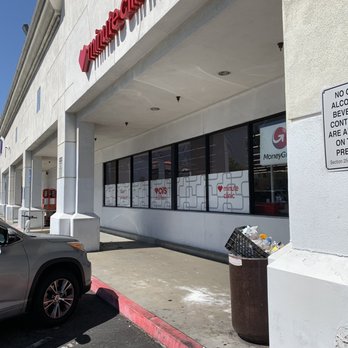 CVS Pharmacy - Human feces and trash overflowing at CVS Sherman Oaks - Drugstores Near Me - SHERMAN OAKS, California