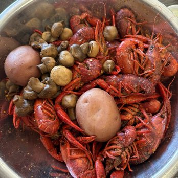 Crawfish Shack - Crawfish, potatoes, & mushrooms - Cajun/Creole Near Me - Crosby, Texas Crawfish Shack - Crawfish, potatoes, & mushrooms - Cajun/Creole Near Me - Crosby, Texas