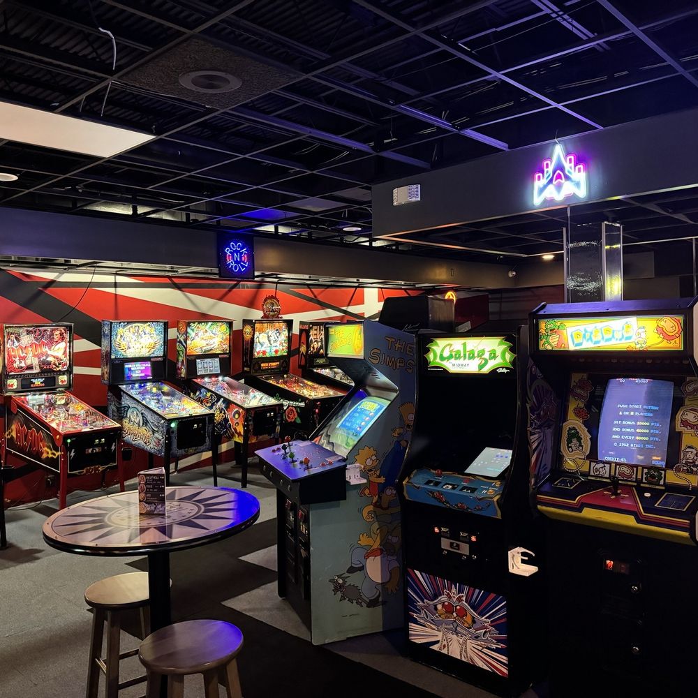 Free Play Pinball Arcade - Arcades Near Me - Fraser, Michigan