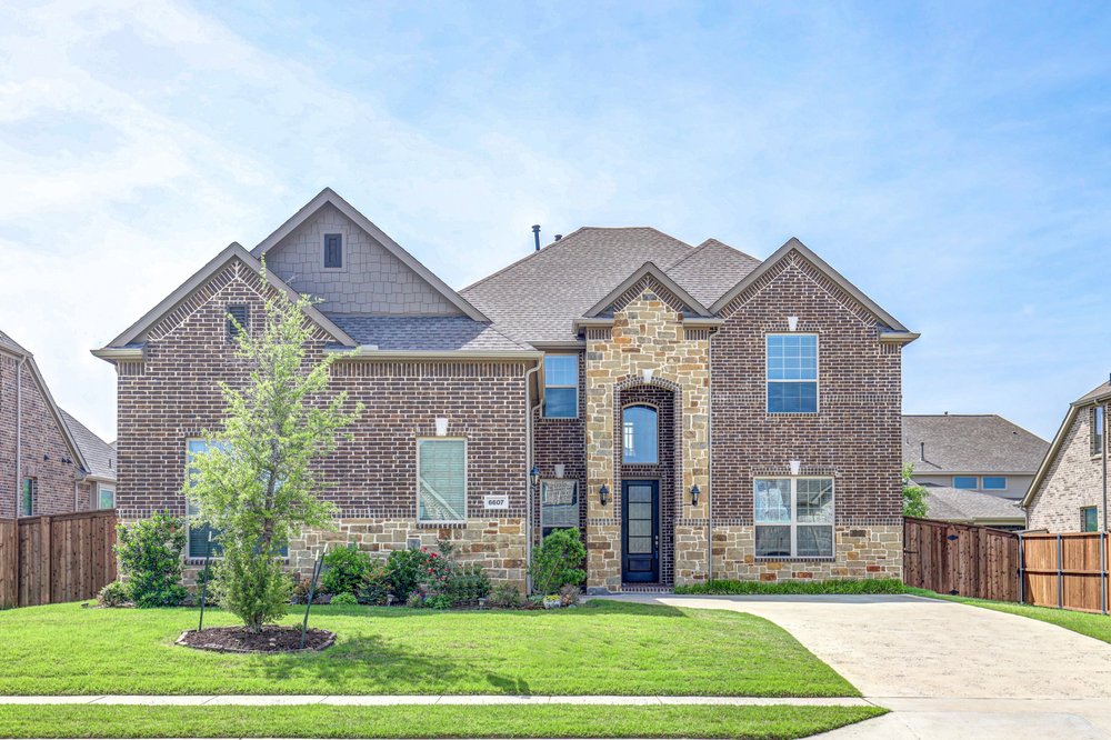 MARIA VAUGHN ESTANCIA GROUP OF FATHOM REALTY Contact Agent 8901