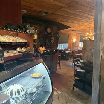 Janet's Montana Cafe - Inside and pies - American Near Me - Alpine, California Janet's Montana Cafe - Inside and pies - American Near Me - Alpine, California