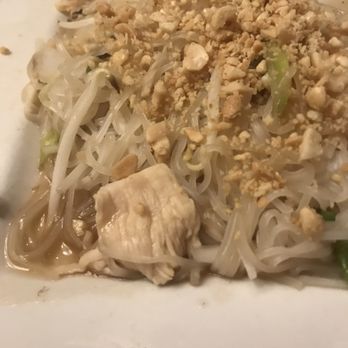 Sugar Cane - Ordered Chicken Pad Thai ( this is not authentic Pad Thai) - Vietnamese Near Me - Peabody, Massachusetts Sugar Cane - Ordered Chicken Pad Thai ( this is not authentic Pad Thai) - Vietnamese Near Me - Peabody, Massachusetts