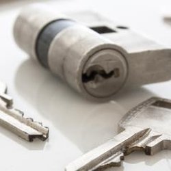 Stevens & Son Locksmith - Steven's & Son Locksmith