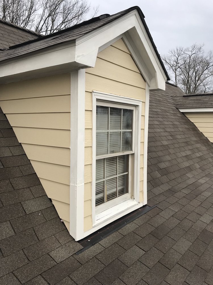 Slide of United Roofing