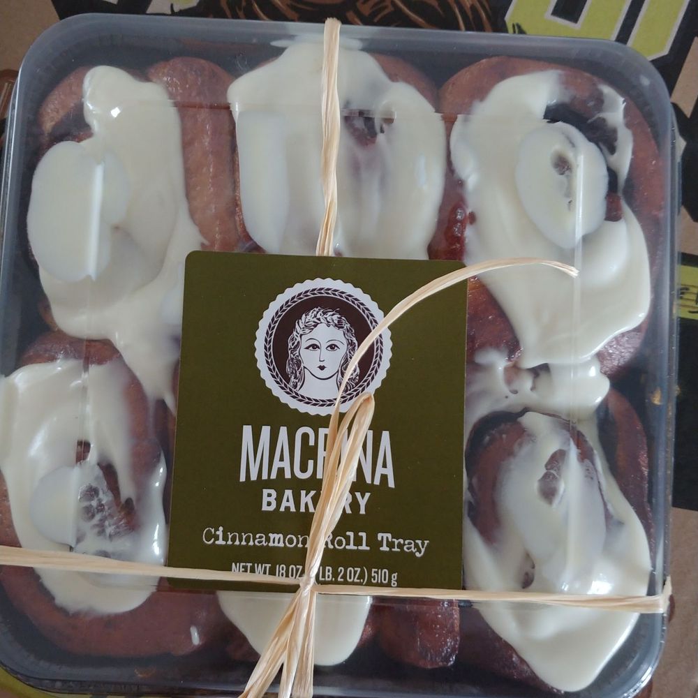 Pagliacci Pizza - Free tray of cinnamon rolls from Macrina bakery - Pizza Near Me - Kenmore, Washington Pagliacci Pizza - Free tray of cinnamon rolls from Macrina bakery - Pizza Near Me - Kenmore, Washington