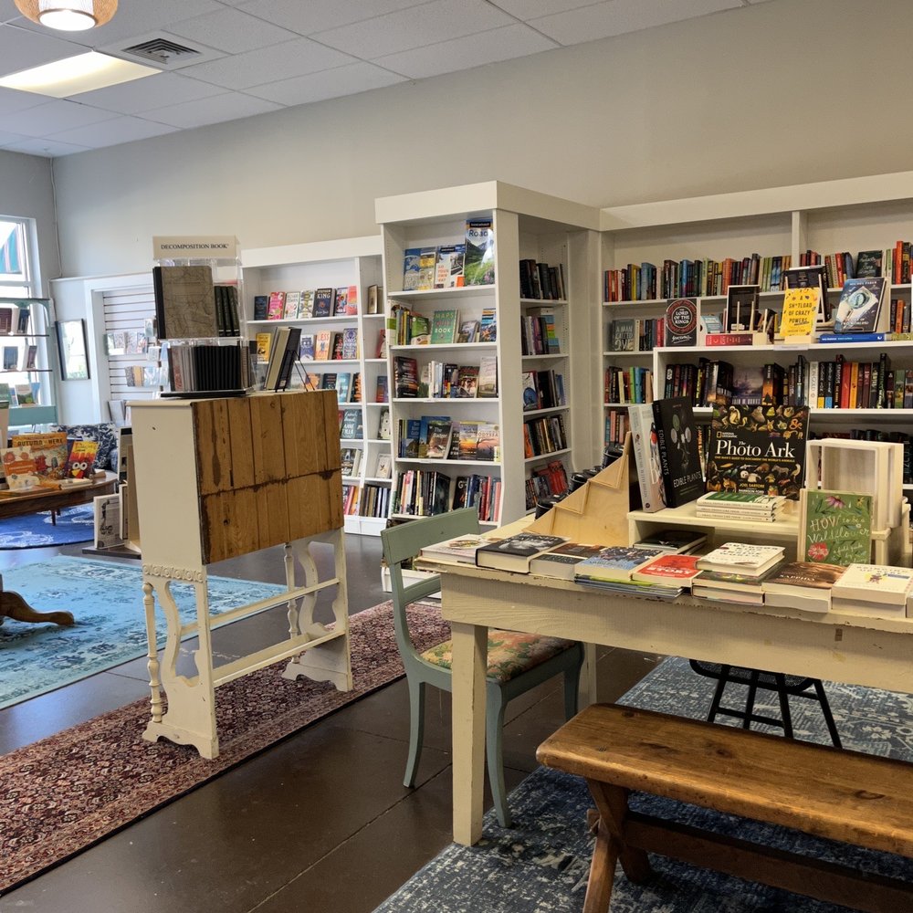 The Open Book - Bookstores Near Me - Warrenton, Virginia