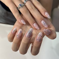 1st Bella Nails and Spa