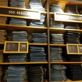 Levi’s Outlet Store - Display- regular - Outlet Stores Near Me - Waipahu, Hawaii Levi’s Outlet Store - Display- regular - Outlet Stores Near Me - Waipahu, Hawaii
