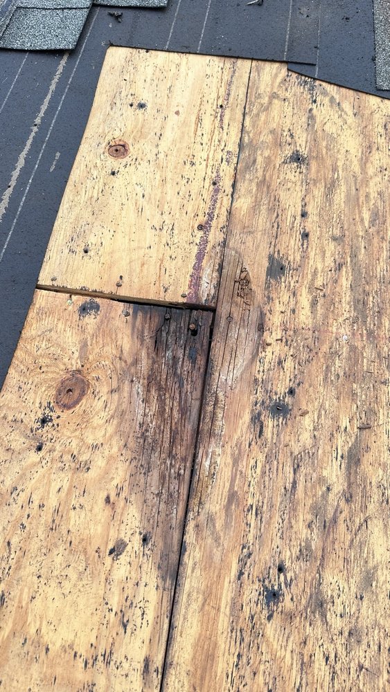 Slide of Local Roofing Pro