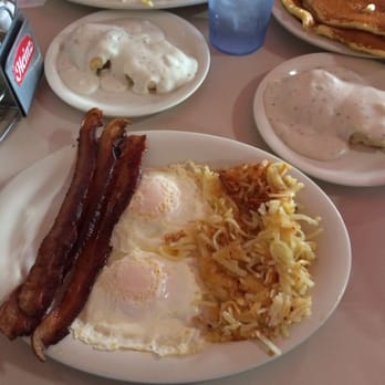 Dee's Diner - Hearty Breakfast. - Diners Near Me - Owensboro, Kentucky Dee's Diner - Hearty Breakfast. - Diners Near Me - Owensboro, Kentucky