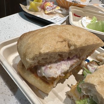 Habit Burger & Grill - Crispy Chicken - Salad Near Me - Chula Vista, California