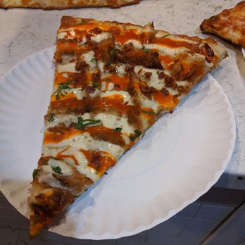 Krave It Pizza & Sandwich Joint - Buffffallllo chicken crack pizza - Sandwiches Near Me - Bayside, New York