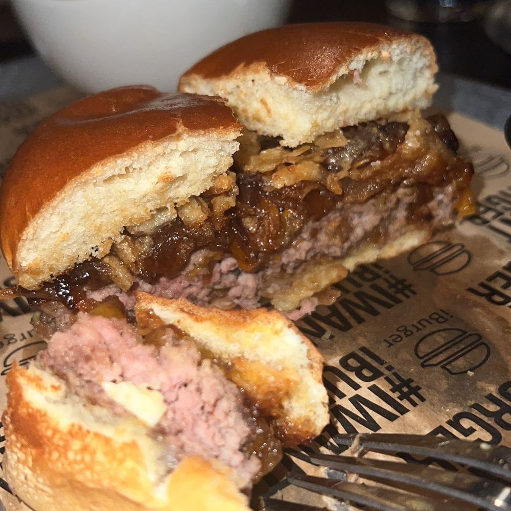 Pez Vaca Miami - Cryer burger - Burgers Near Me - Doral, Florida Pez Vaca Miami - Cryer burger - Burgers Near Me - Doral, Florida