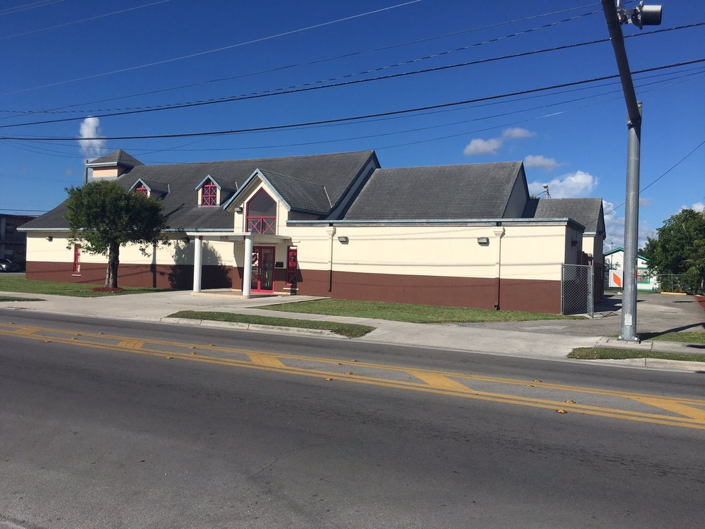 UNIVERSAL CHURCH Updated September 2024 605 SW 6th Ave, Homestead