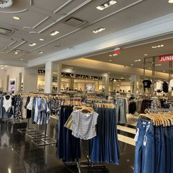 Q Outlet