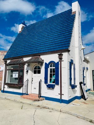 Peach Street Books by null